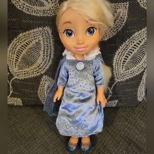 Olaf's Frozen Adventure Singing Traditions Elsa Doll